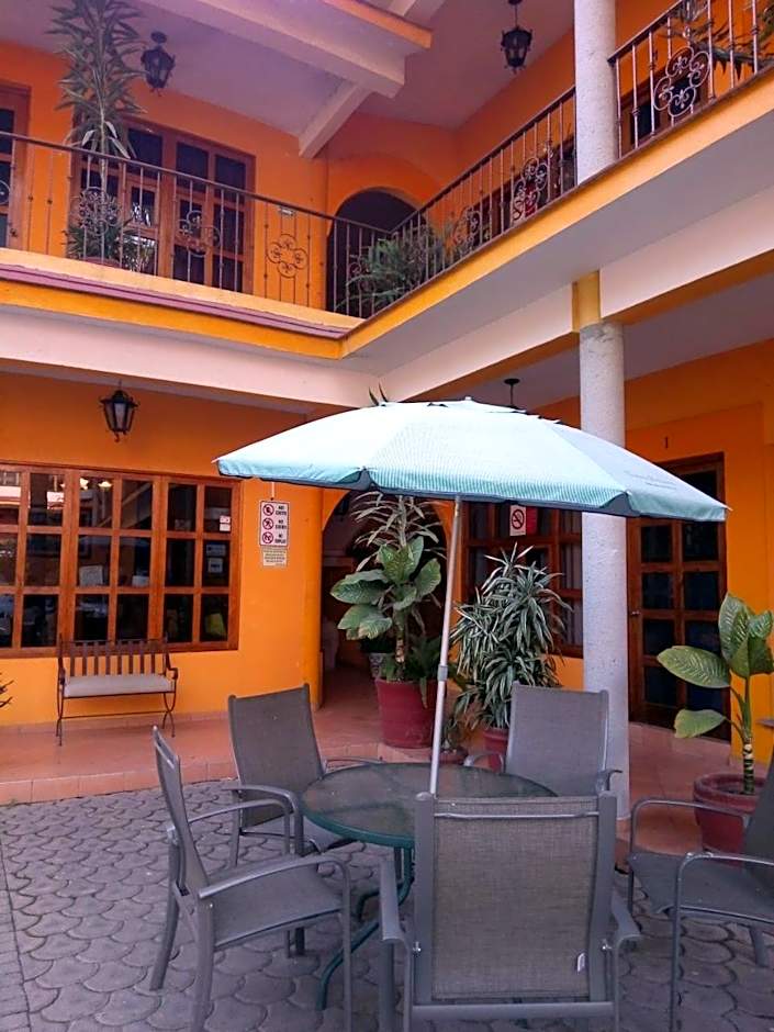 Hotel Plaza del Sol