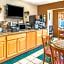 Microtel Inn & Suites By Wyndham Lincoln