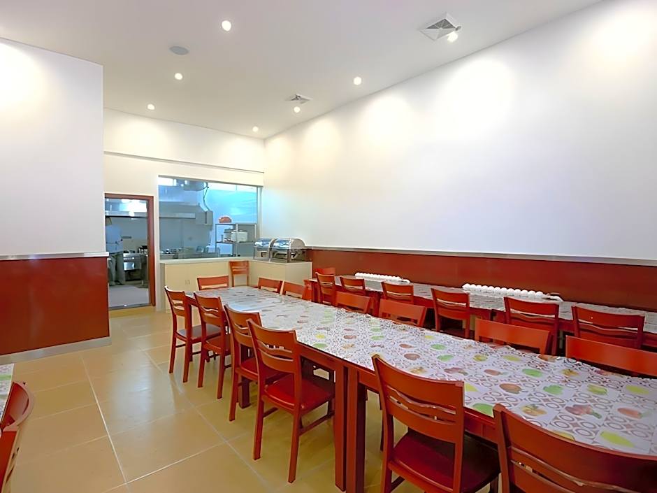 GreenTree Inn BaiYin East Bus Station LanBao Road Express Hotel