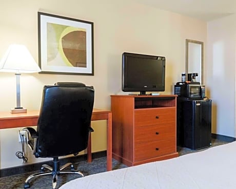 Double Room with Two Double Beds - Non-Smoking