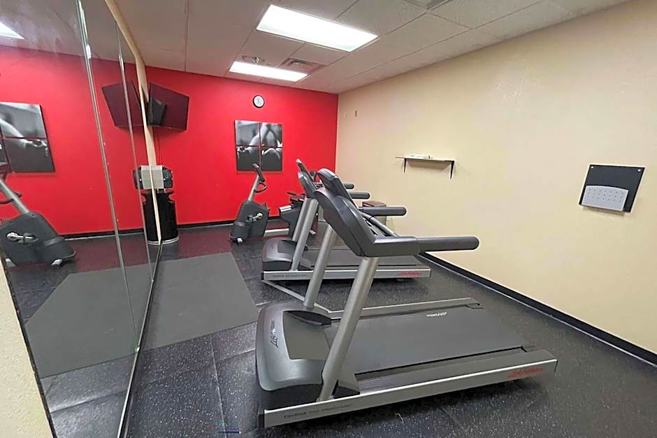 Travelodge by Wyndham Knoxville West