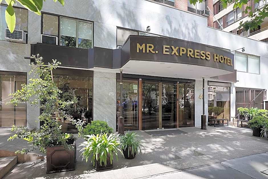 MR Express (ex Hotel Neruda Express)