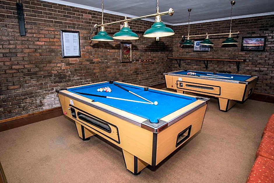 First Group Qwantani