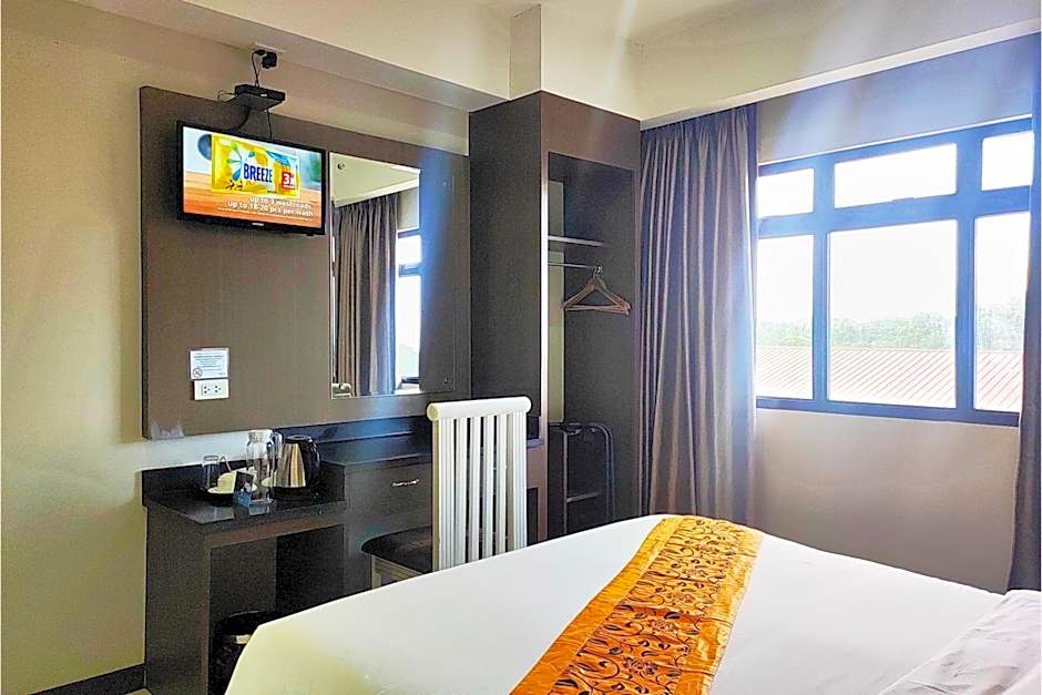 Panorama Summit Hotel