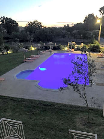 Mythos apts rentit