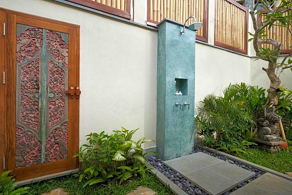 Tandjung Sari Hotel