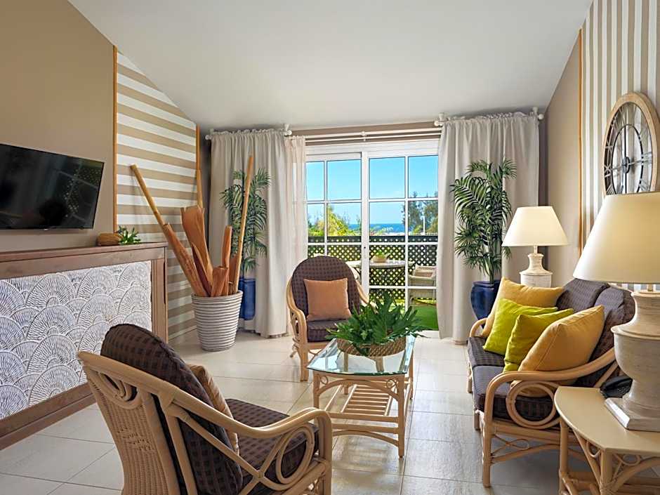 Photo 1 of 6 of 1 Bedroom Suite, Golf View