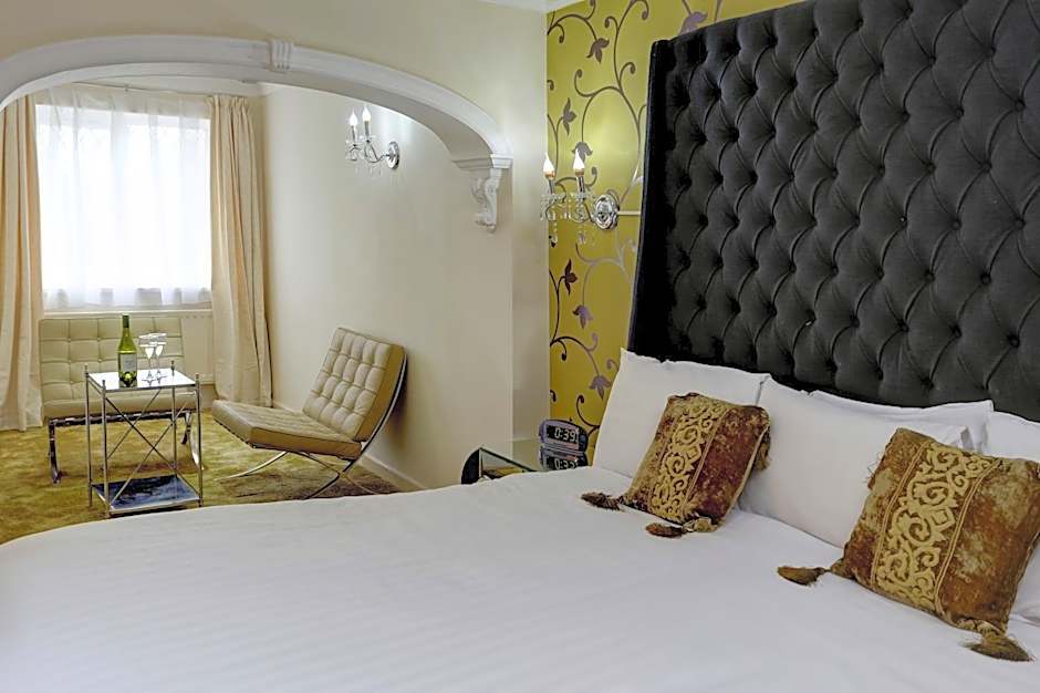 Barons Court Hotel Walsall