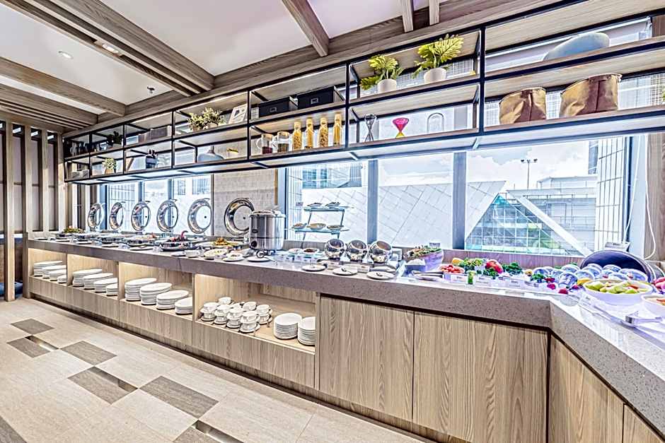 Fives Hotel Johor Bahru City Centre