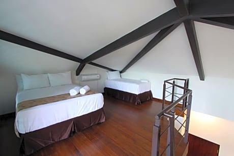 1 Bedroom DUPLEX LOFT With Kitchen, Living room, Loft, 3 balconies