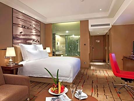 Deluxe King Room with Park View