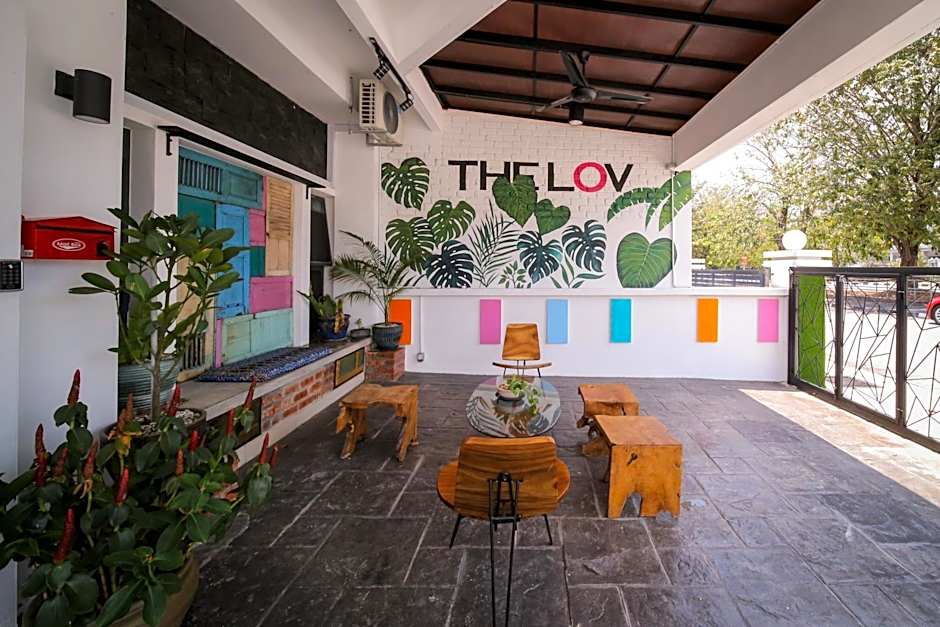The Best Hotel in Bayan Lepas - THE LOV PENANG