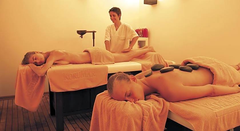 Korumar Hotel Deluxe