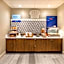 Holiday Inn Express & Suites Huntsville Airport By IHG
