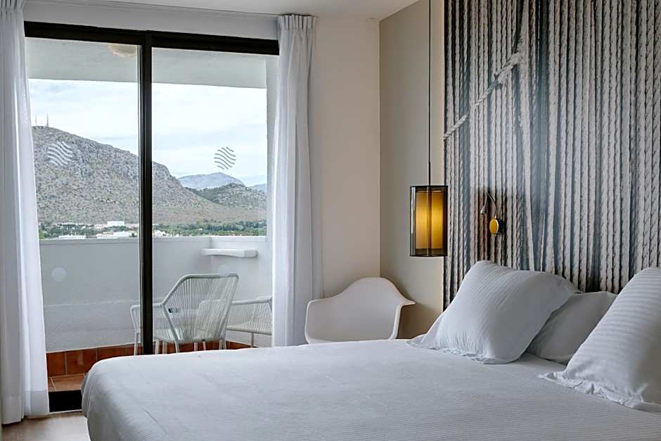 Photo 1 of 5 of 1 Double Bed or 2 Beds, Pool View