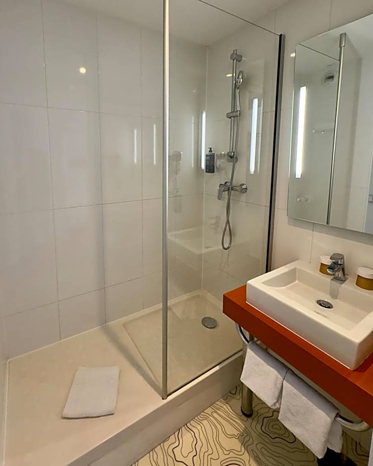 Ibis Styles Bordeaux St Medard Hotel