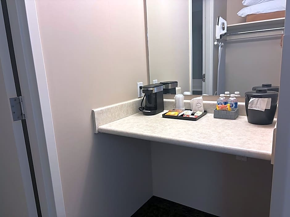 Ramada by Wyndham Estevan