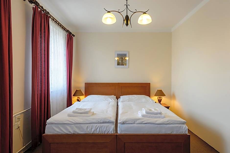 Foto 1 von 7 von 1 Double Bed or 2 Beds