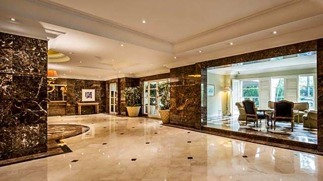 Batavia Hotel and Serviced Apartments Jakarta 