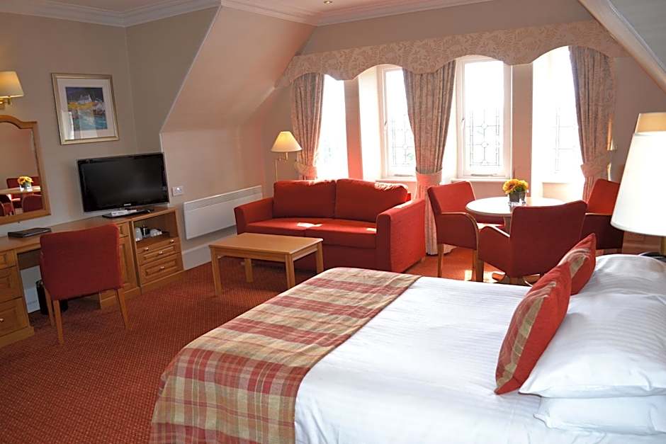 Atholl Hotel