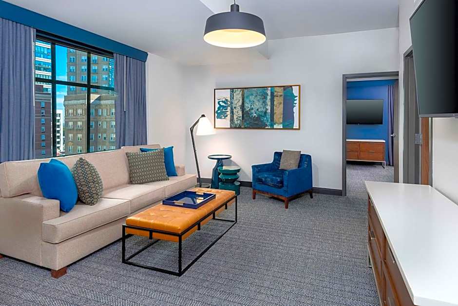 Courtyard by Marriott Atlanta Midtown