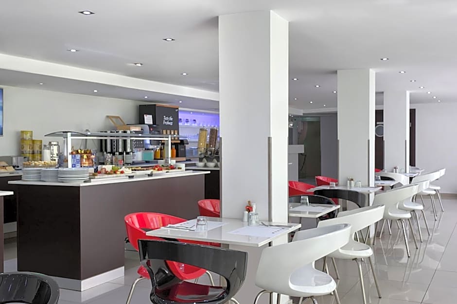 Breeze Boutique Athens