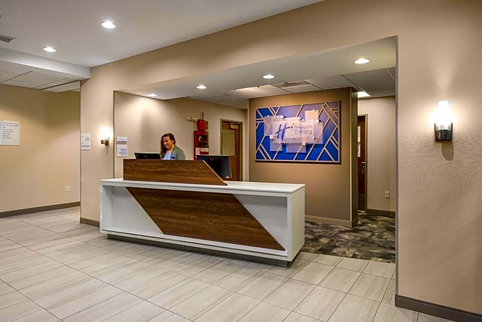 Holiday Inn Express Belgrade-Bozeman Area By IHG