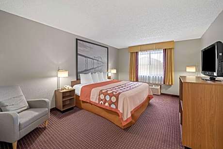 King Room - Non-Smoking