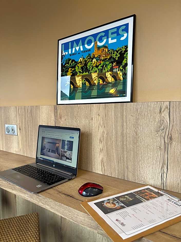 Kyriad Limoges Centre Gare - Atrium