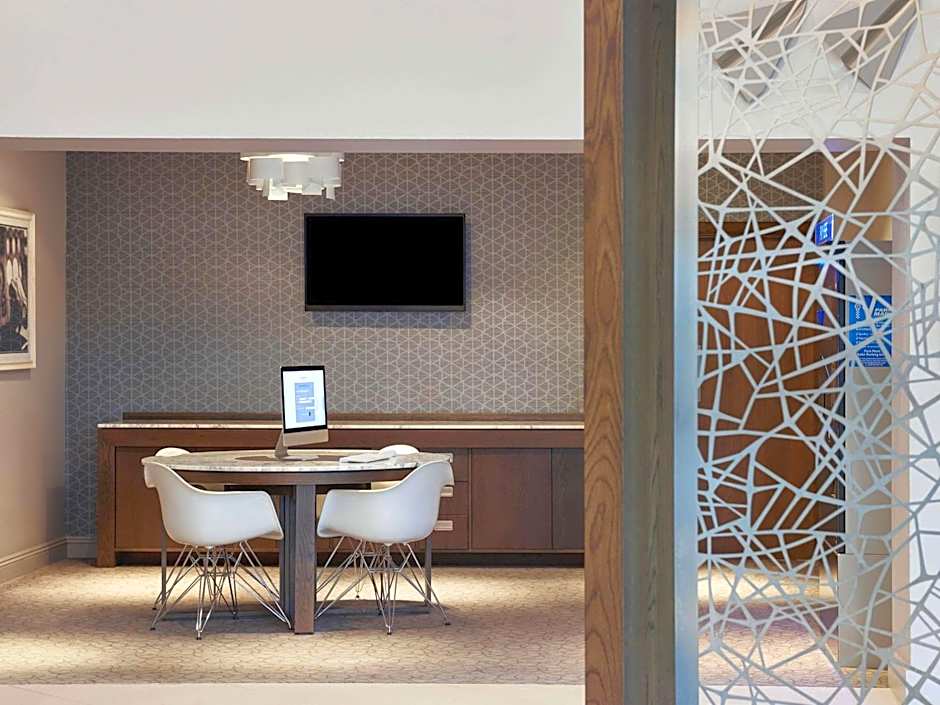 Novotel London Stansted Airport