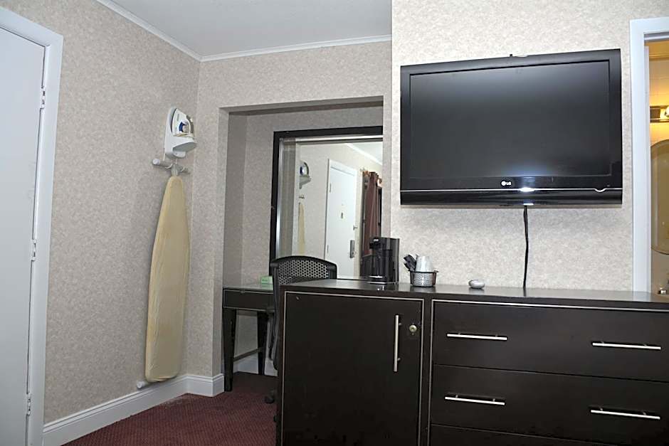 Atlantic Inn and Suites - Wall Township