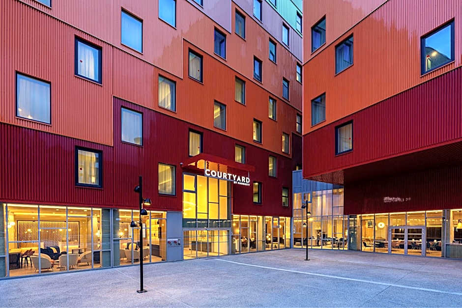 Courtyard by Marriott Paris Charles de Gaulle Central Airport