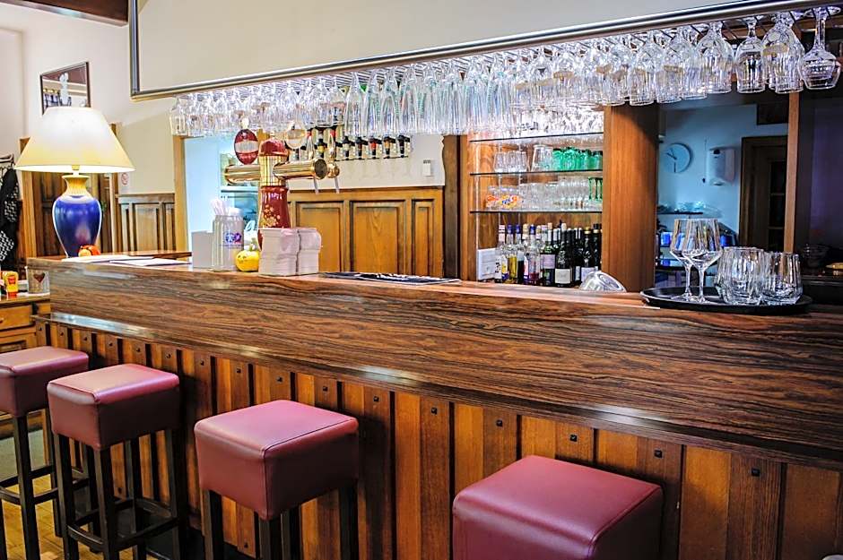 Hôtel Restaurant La Couronne