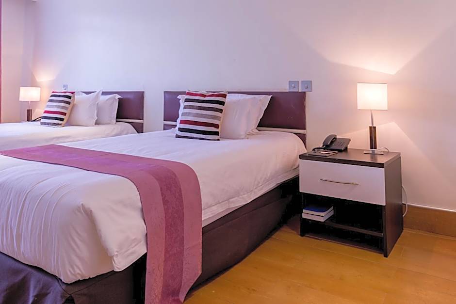 Gelian Hotel