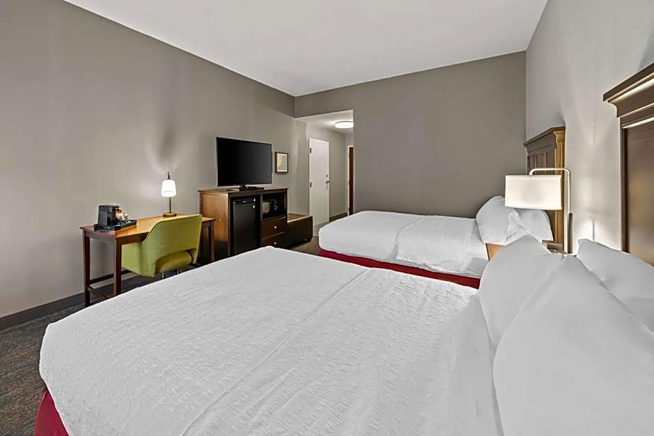 Hampton Inn By Hilton New Bedford/Fairhaven