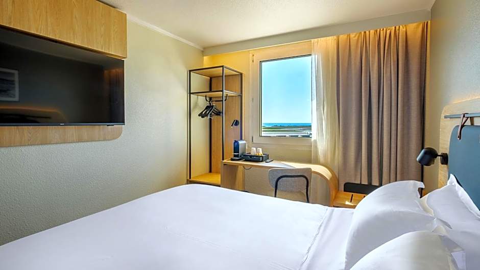 Campanile PRIME - Nice Airport