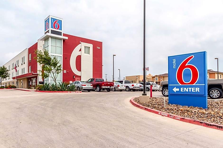 Motel 6-Laredo, TX - Airport