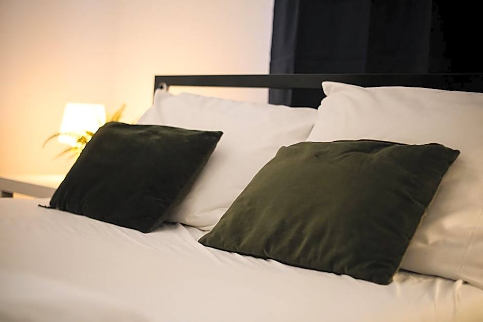 Whole Wide World Hostel