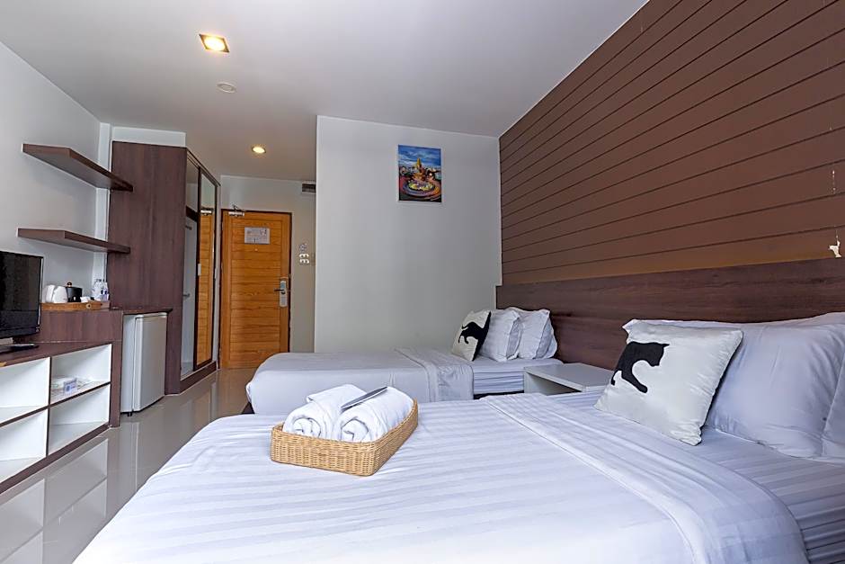 Bed by City Surawong Patpong