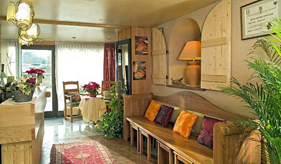 Logis Hôtel Restaurant Robichon