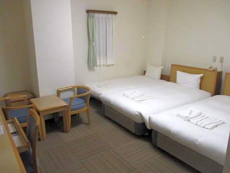 Standard Single Room - Non-Smoking