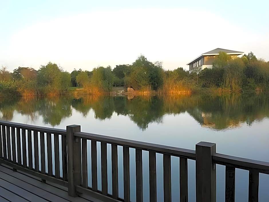 Jinling Runyang Bridge Hotel