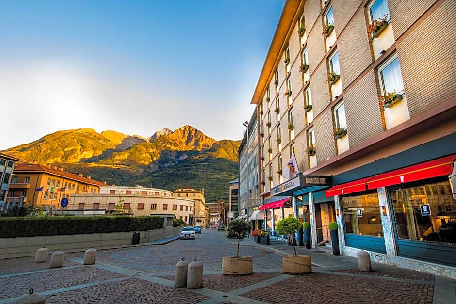 Duca D'Aosta Hotel