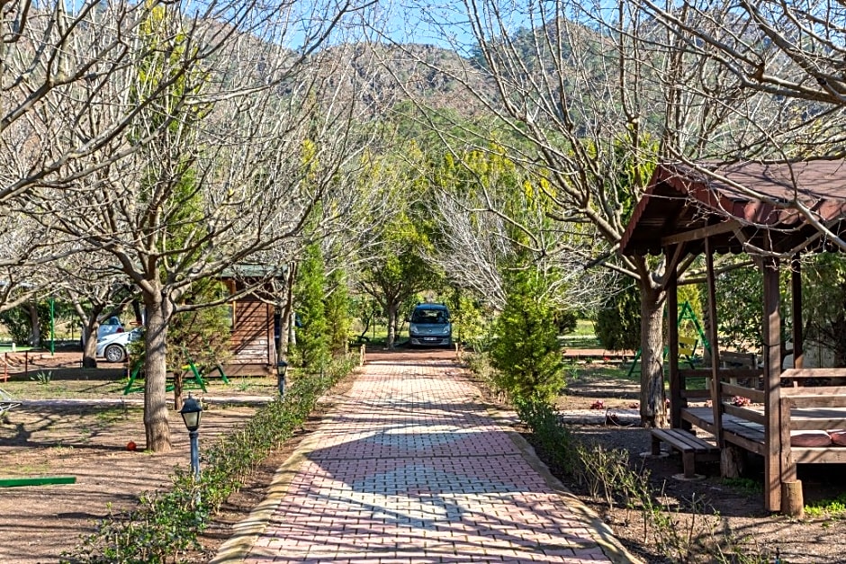 Likya Yanartas Bungalows