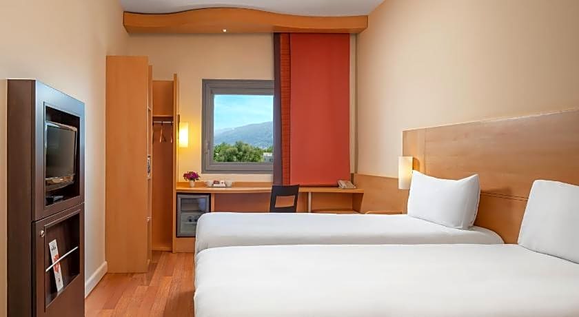 Ibis Bursa