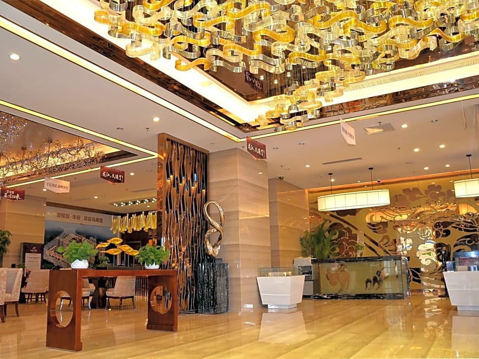 Longjiang Country Garden Phoenix Hotel