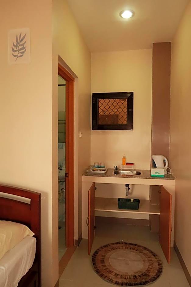 Jo-Cris Apartelle
