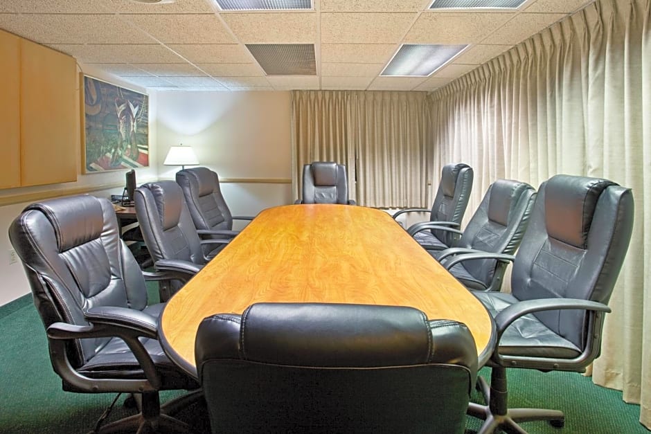 Holiday Inn Express Tucson-Airport, an IHG Hotel
