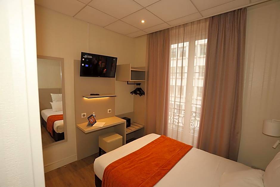 Hotel Des Trois Gares