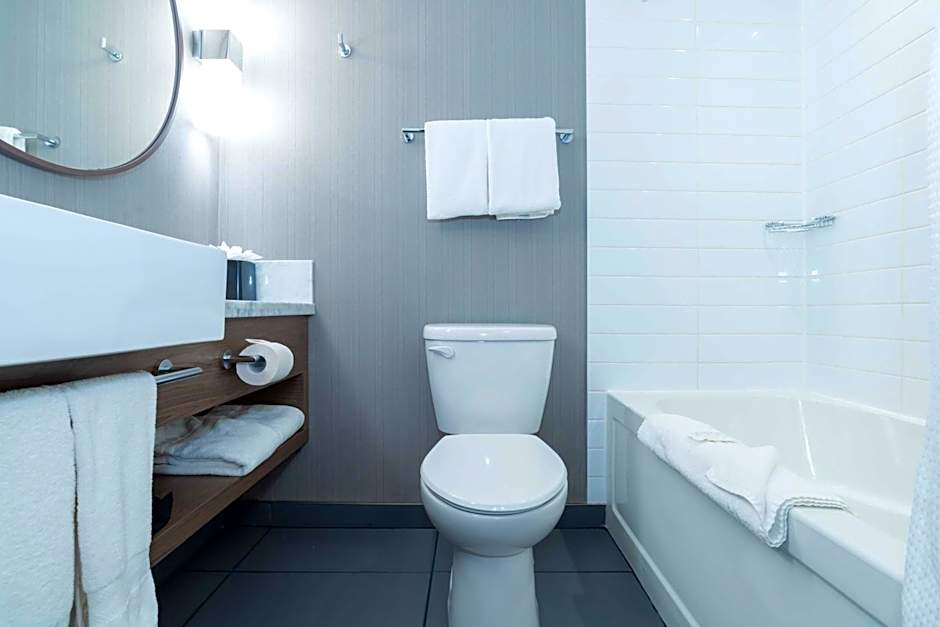 Sandman Signature Lethbridge Lodge